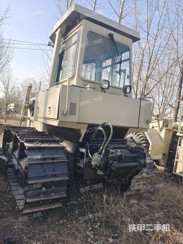 左后45°（推土機(jī)整車外觀）