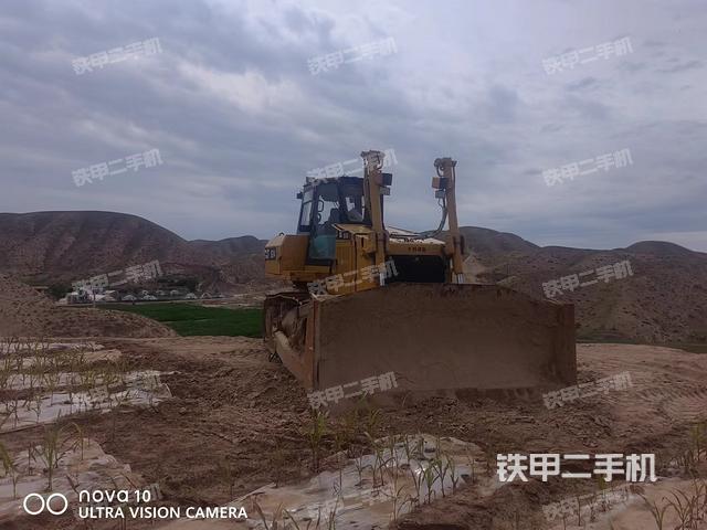 整機(jī)右后45°(設(shè)備外觀及核心部件) 整機(jī)右后45°(設(shè)備外觀及核心部件)