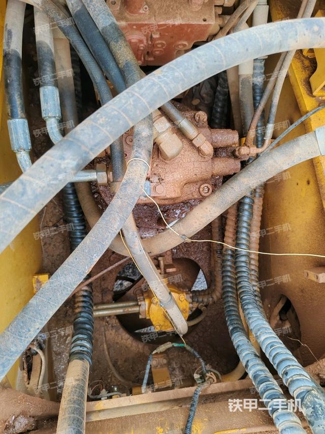 發(fā)動機(jī)室（上車部件）