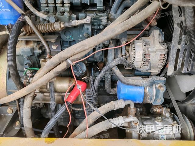 增壓器特寫(xiě)（上車(chē)部件）