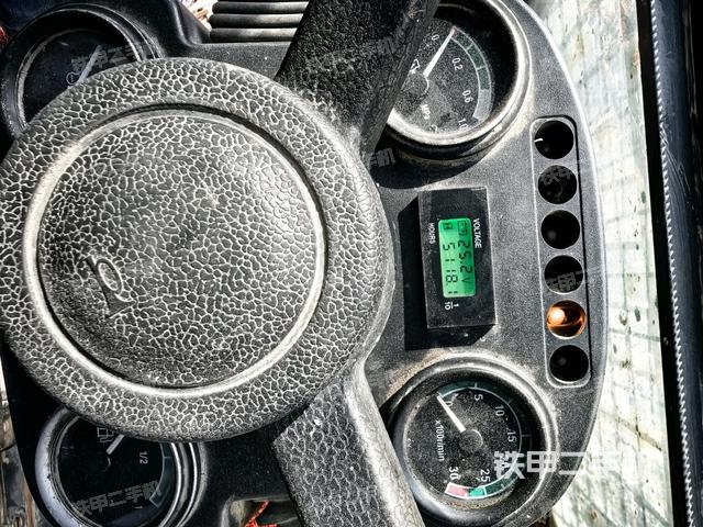 顯示屏?(駕駛室部分) 顯示屏?(駕駛室部分)