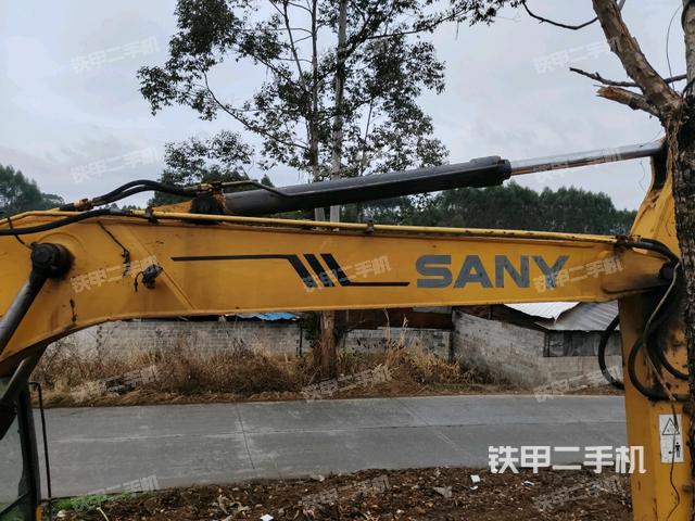 大臂整體?右側(cè)（工作和回轉(zhuǎn)裝置）