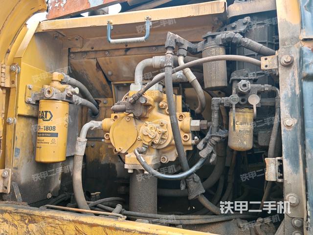 液壓泵室（大件艙室）