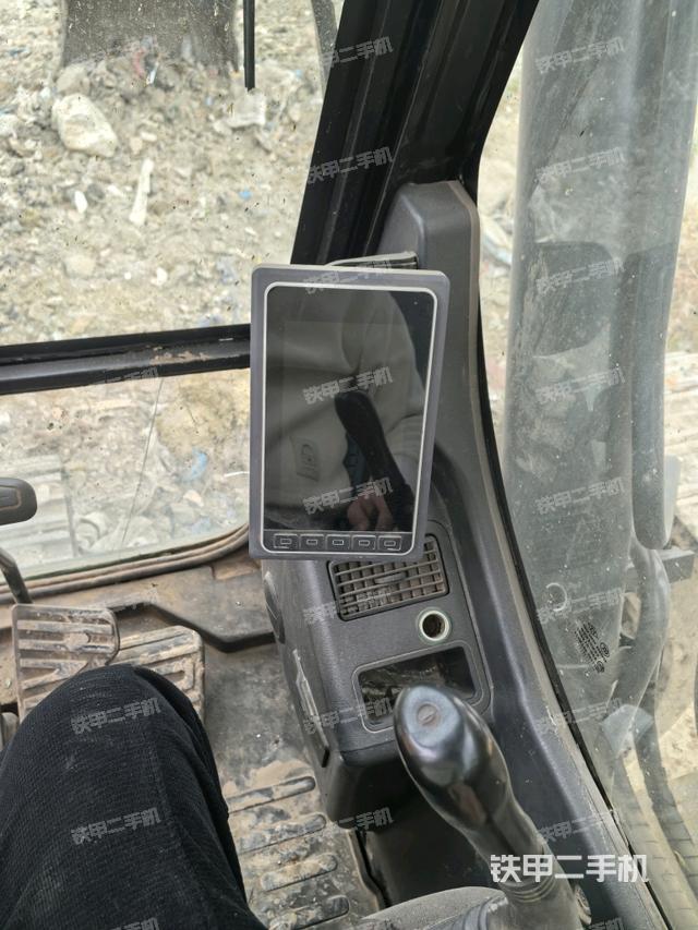 顯示屏?（駕駛室部分）