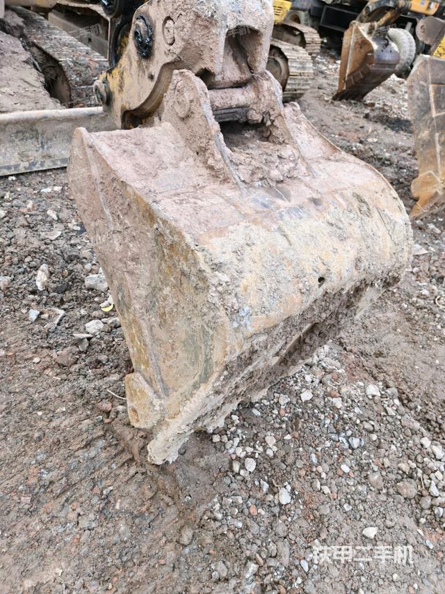 鏟斗45度（工作和回轉(zhuǎn)裝置）