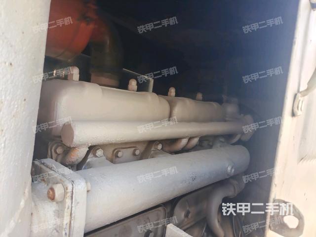 天工YZ18压路机的设备实拍-第24张实拍照片