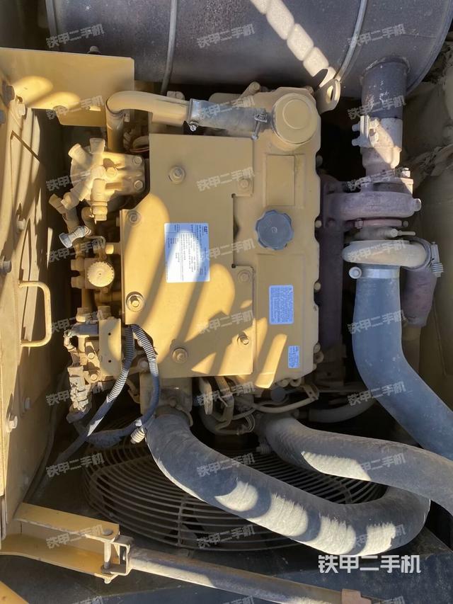 發(fā)動(dòng)機(jī)整體俯視（整機(jī)外觀）