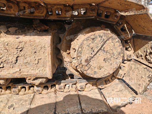 右側(cè)行走馬達(dá)蓋板（行走機(jī)構(gòu)）