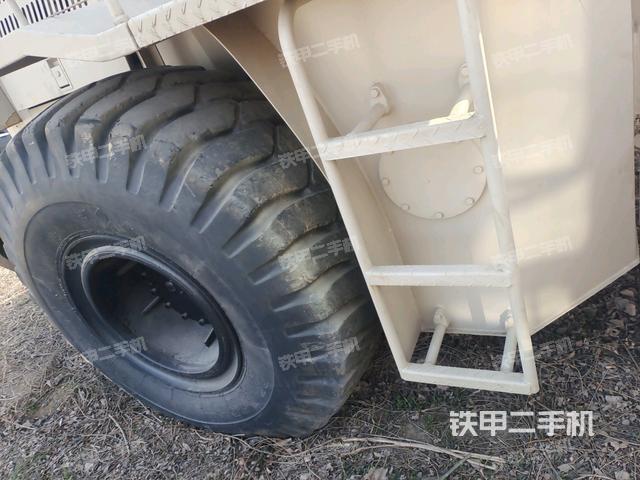 左后輪(行走機構(gòu)) 左后輪(行走機構(gòu))