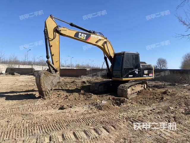 駕駛室頂部（整機(jī)外觀）