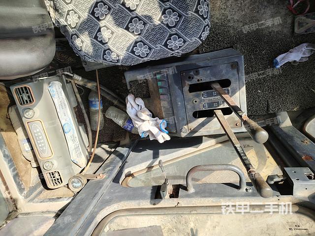 驾驶室操作台（整机外观及大件）