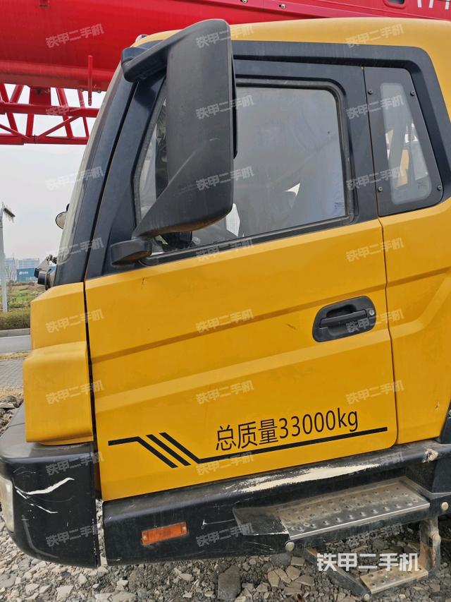 驾驶室内部（起重机驾驶室正侧及内部，操作室及内部）