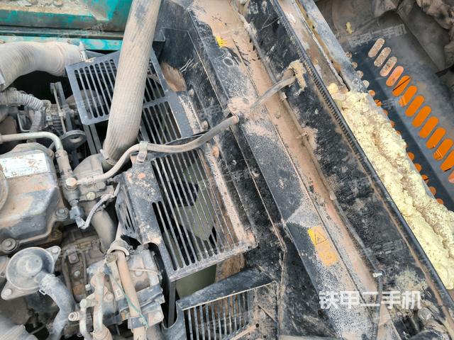 水箱+風(fēng)扇特寫(上車部件) 水箱+風(fēng)扇特寫(上車部件)