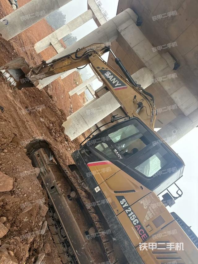 顯示屏?(駕駛室部分) 顯示屏?(駕駛室部分)