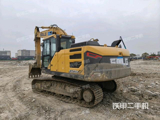 左后45（整機外觀）