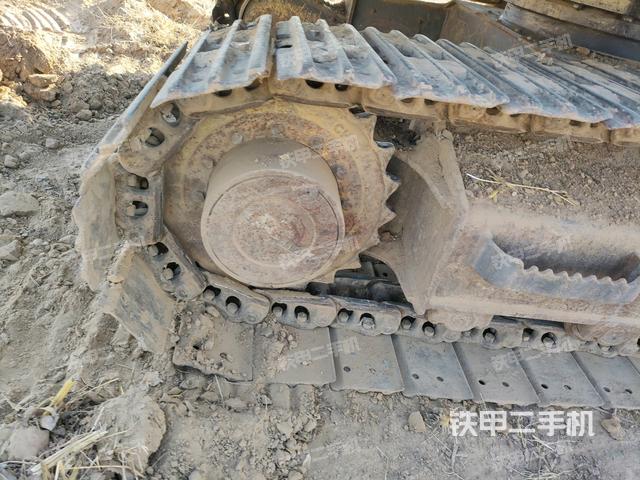 左驅(qū)動輪(行走機構(gòu)) 左驅(qū)動輪(行走機構(gòu))