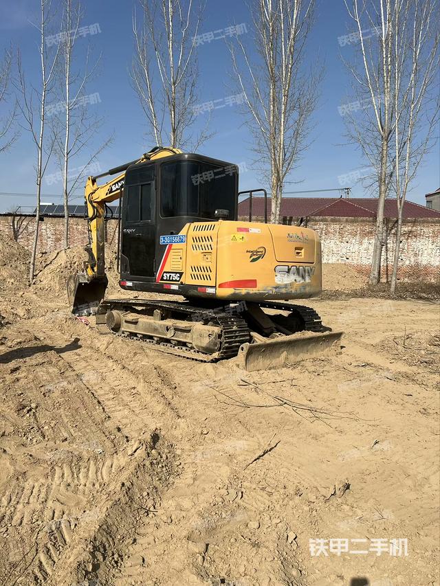 駕駛室整體（整機(jī)外觀）