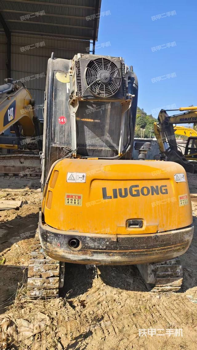 整機(jī)右后45°（整機(jī)外觀）