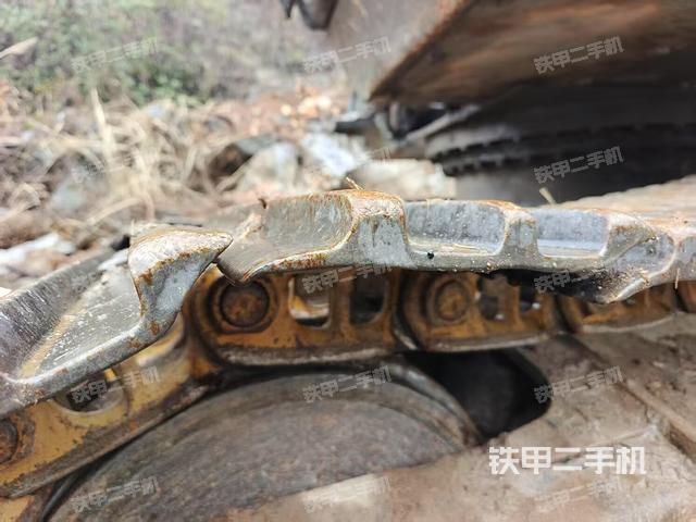 左驅(qū)動(dòng)輪（行走機(jī)構(gòu)）