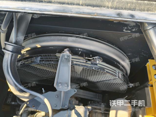 水箱+風(fēng)扇特寫(xiě)（上車(chē)部件）