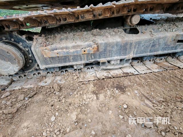 單側(cè)履帶整體（整機外觀）