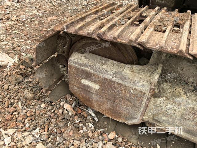 右側(cè)行走馬達(dá)蓋板(行走機(jī)構(gòu)) 右側(cè)行走馬達(dá)蓋板(行走機(jī)構(gòu))