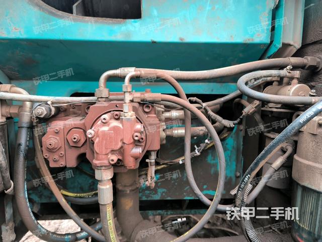 液壓泵斜45?左（大件艙室）