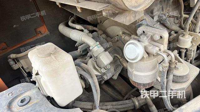 液壓泵室(大件艙室) 液壓泵室(大件艙室)