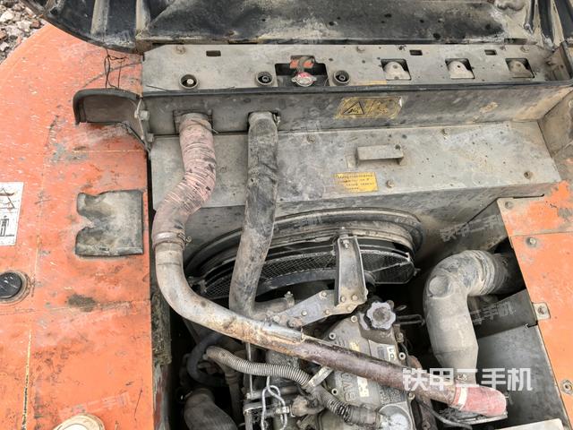 中央回轉(zhuǎn)接頭特寫(上車部件) 中央回轉(zhuǎn)接頭特寫(上車部件)