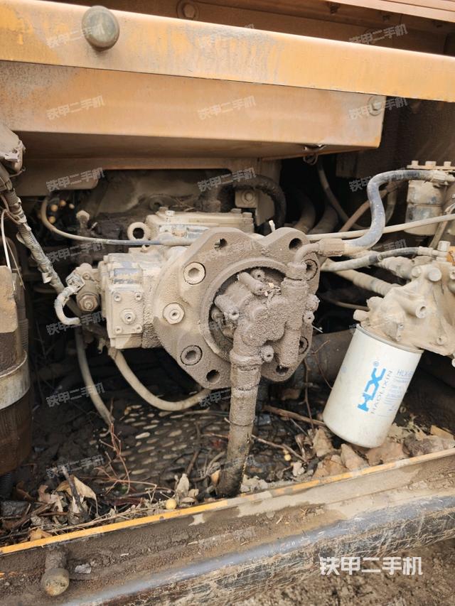 液壓泵室（大件艙室）