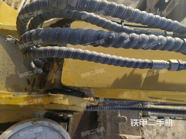 大臂整體?右側(cè)（工作和回轉(zhuǎn)裝置）