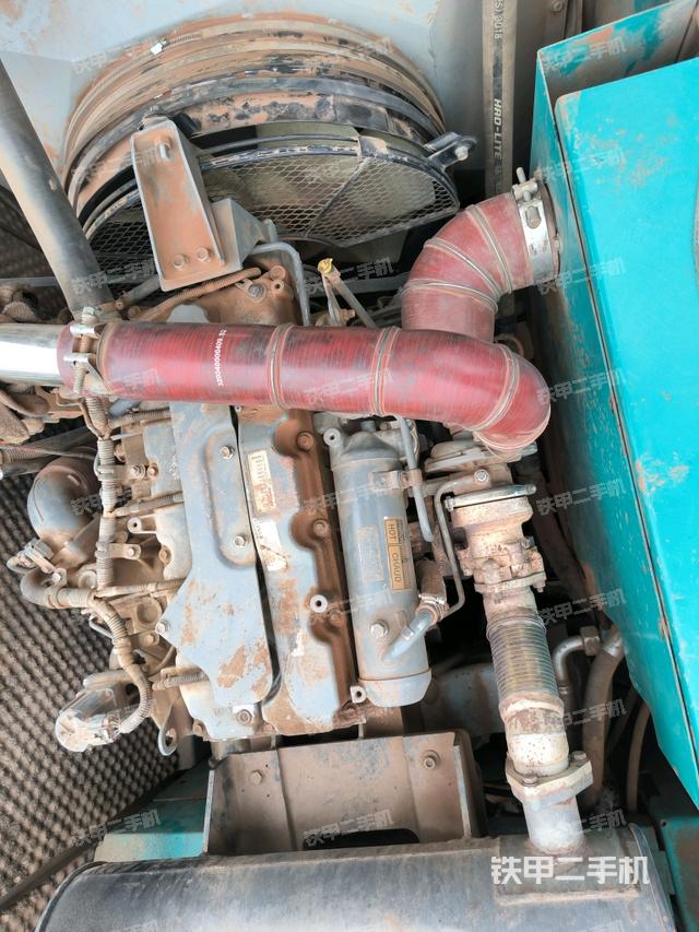 發(fā)動機(jī)室（上車部件）