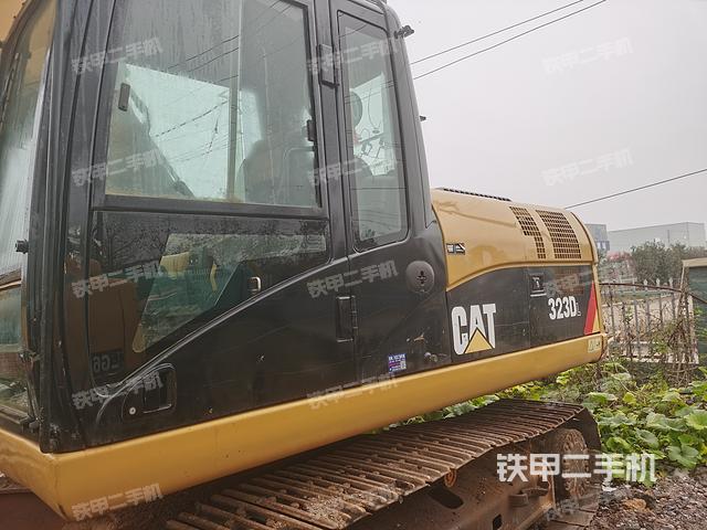 驾驶室整体（整机外观）