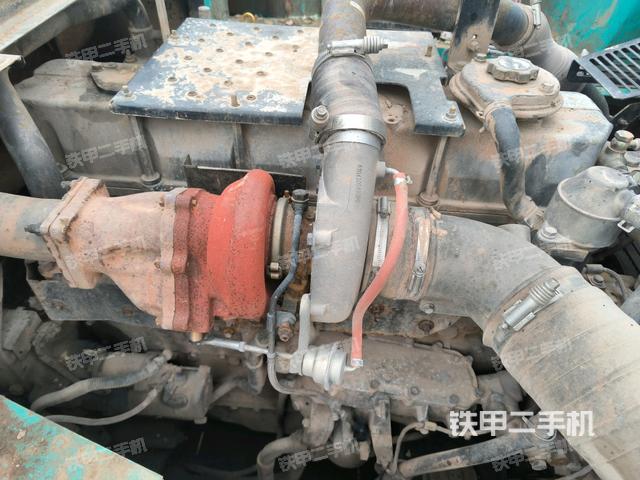 氣門室蓋螺絲特寫(上車部件) 氣門室蓋螺絲特寫(上車部件)
