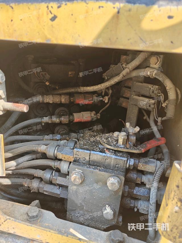 分配閥（上車部件）