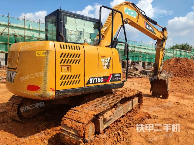 右后45(整机外观) 右后45(整机外观)