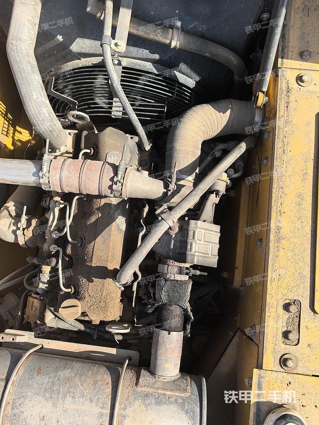 發(fā)動(dòng)機(jī)整體俯視（整機(jī)外觀）