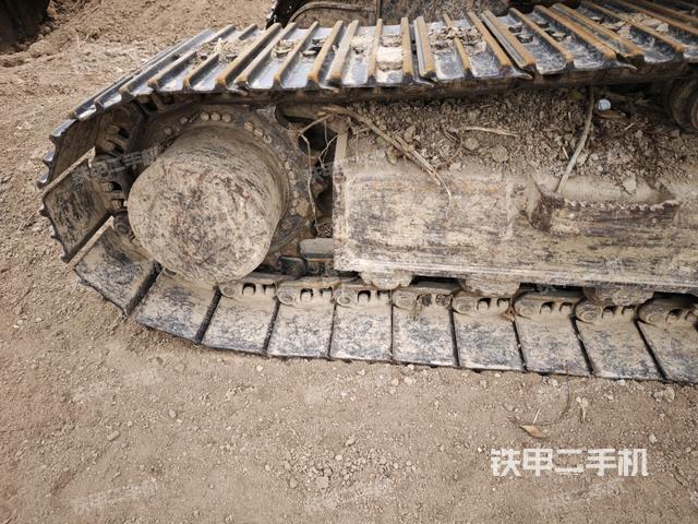 右側(cè)行走馬達蓋板（行走機構(gòu)）