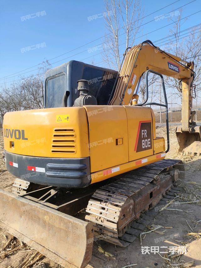 整機(jī)右后45°(整機(jī)外觀) 整機(jī)右后45°(整機(jī)外觀)