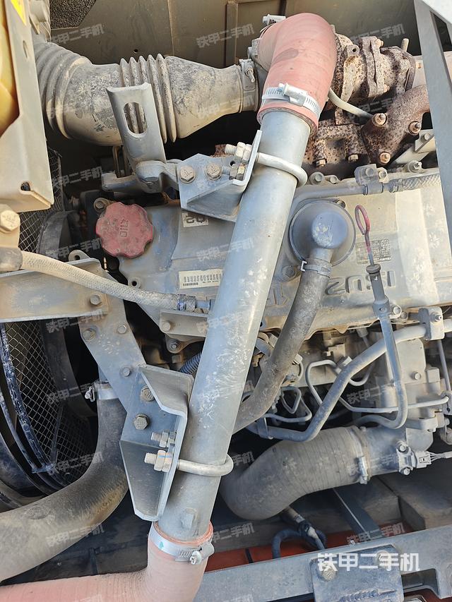 发动机整体俯视（整机外观）