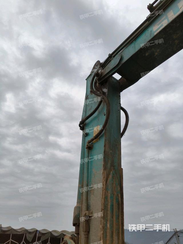 小臂整體左后（工作和回轉(zhuǎn)裝置）