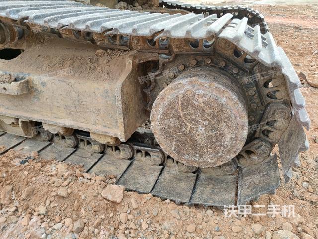 左驅(qū)動輪(行走機構(gòu)) 左驅(qū)動輪(行走機構(gòu))