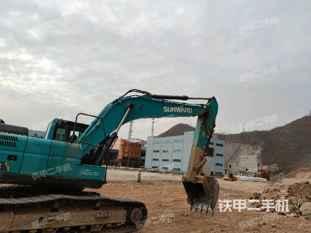 大臂整體?右側(cè)(工作和回轉(zhuǎn)裝置) 大臂整體?右側(cè)(工作和回轉(zhuǎn)裝置)