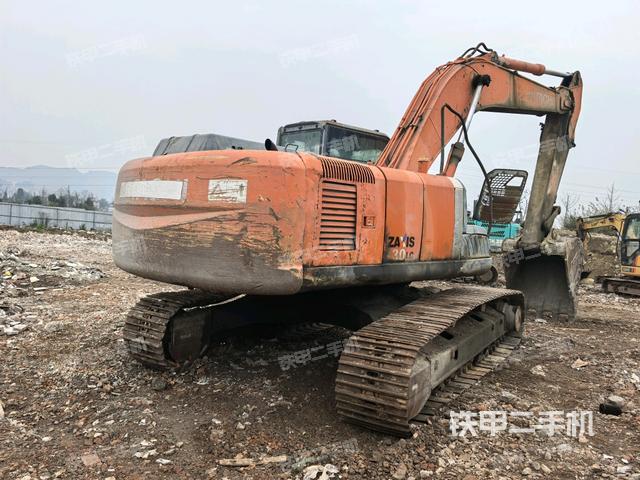 右后45(整機(jī)外觀) 右后45(整機(jī)外觀)