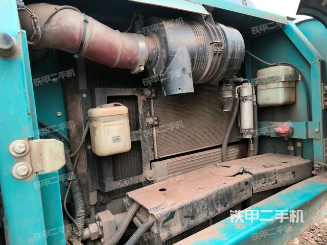 散熱器正面（大件艙室）