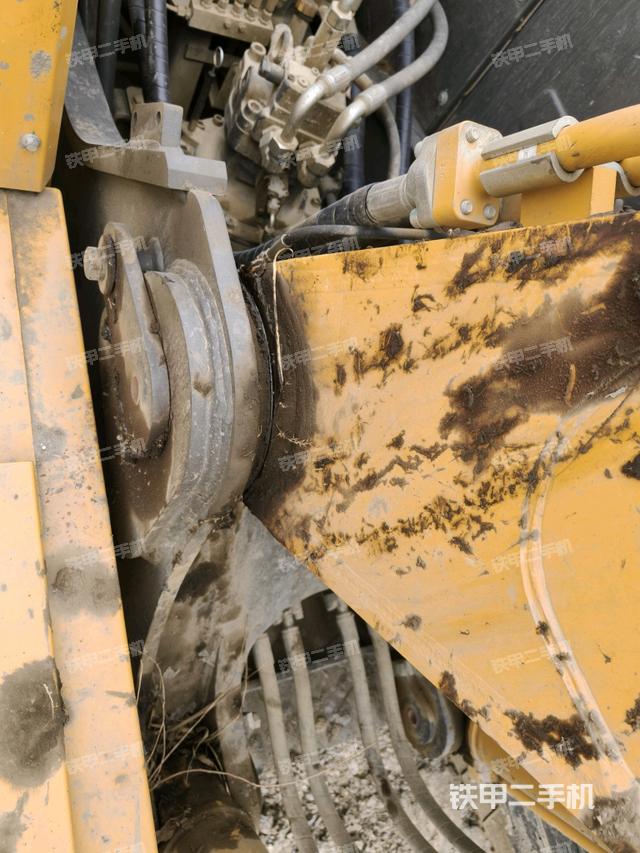 大臂根部?斜視（工作和回轉(zhuǎn)裝置）