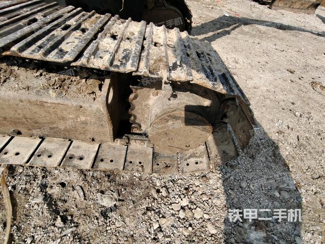 左導(dǎo)向輪(行走機(jī)構(gòu)) 左導(dǎo)向輪(行走機(jī)構(gòu))