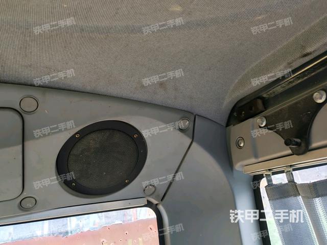 后窗玻璃角標(biāo)（駕駛室部分）