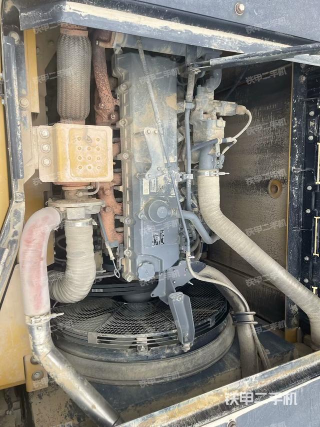 發(fā)動(dòng)機(jī)整體俯視（整機(jī)外觀）