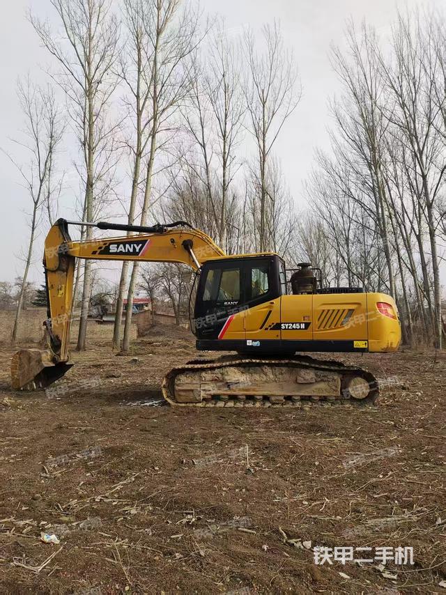 駕駛室頂部（整機(jī)外觀）